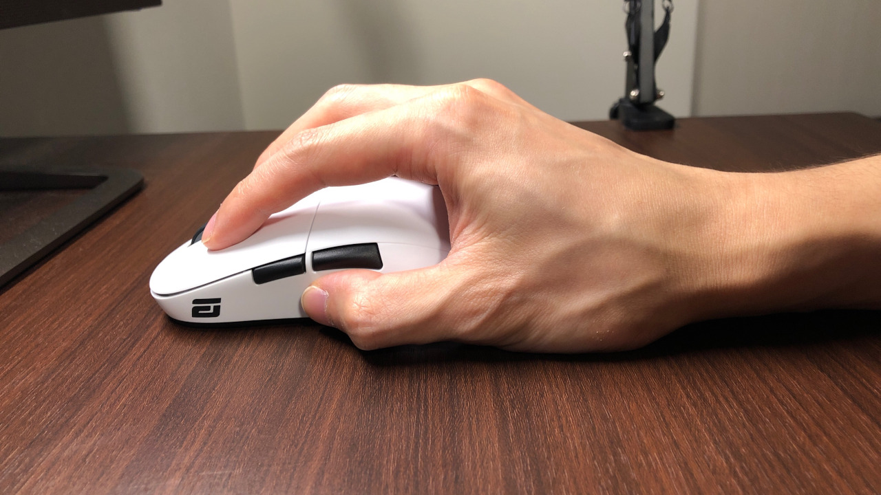 つまみ持ちでの使用感